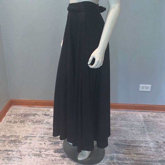 Vintage Black Maxi Skirt by Koret of California | Long Full Black Skirt | Label - Picture 10 of 15